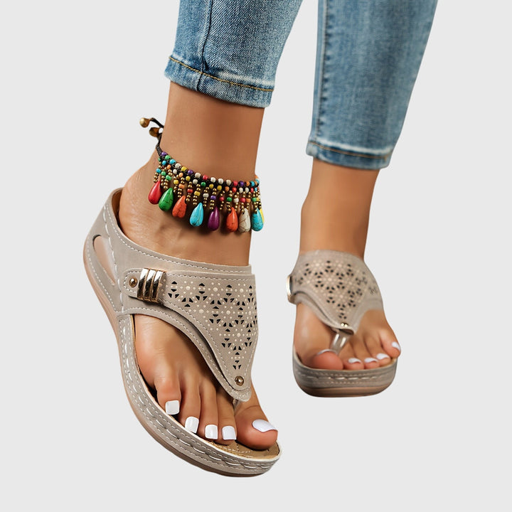 Women's comfortable chunky heel platform sandals with secure ankle strap. Ideal for summer elegance.