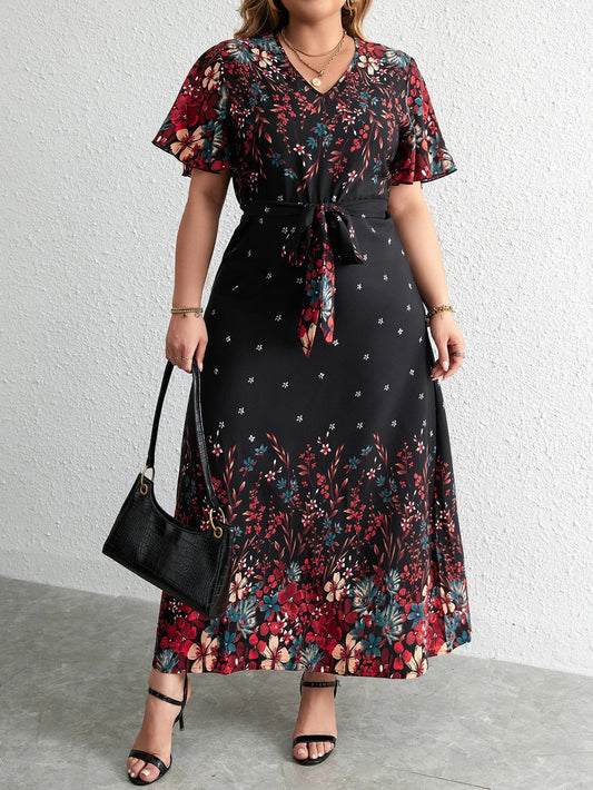 Women's plus size floral V-neck maxi dress with short sleeves, perfect for autumn casual wear.