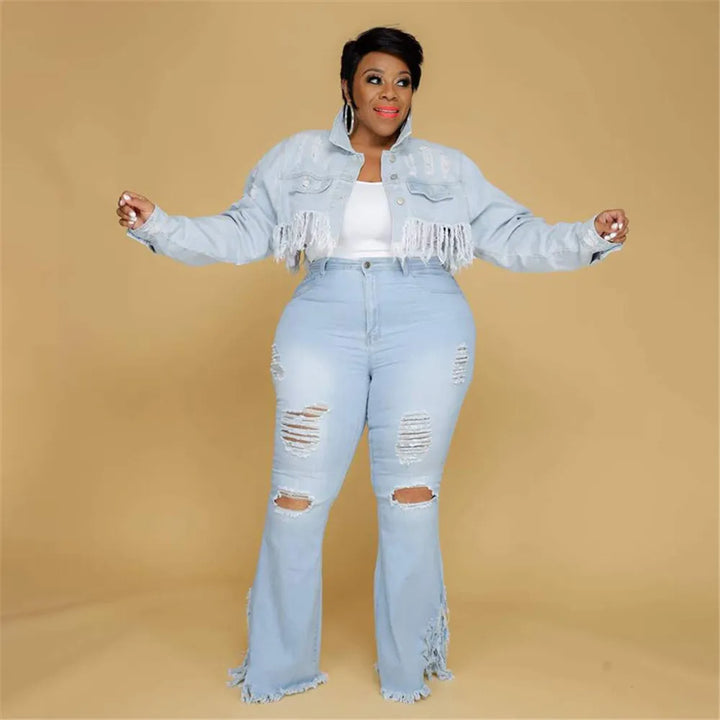 Casual chic plus size high-waist ripped flared jeans, women's stretch denim for everyday wear.