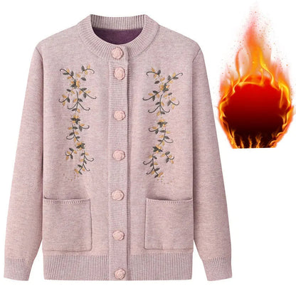Women's plus size knit sweater in cozy vintage style, perfect for fall and winter fashion.