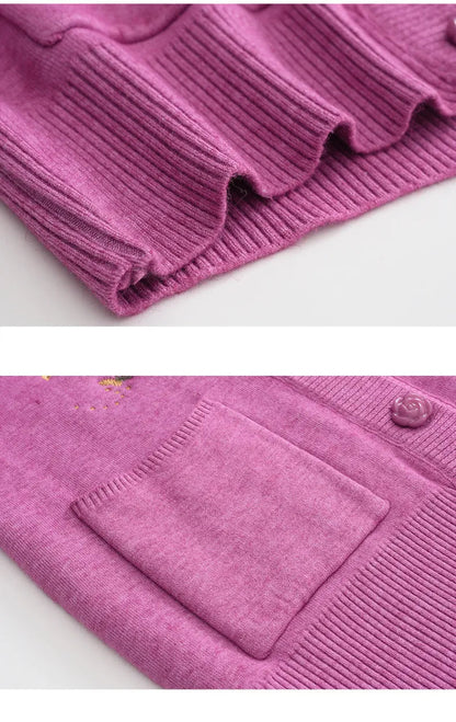 Women's plus size knit sweater, cozy and warm, perfect for winter and autumn casual elegance.