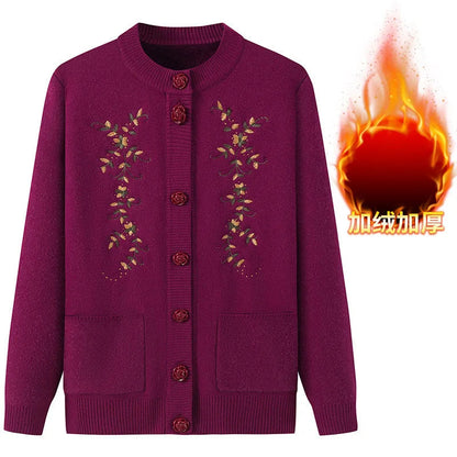 Cozy plus size knit cardigan, long sleeve, ideal for autumn fashion and winter warmth.