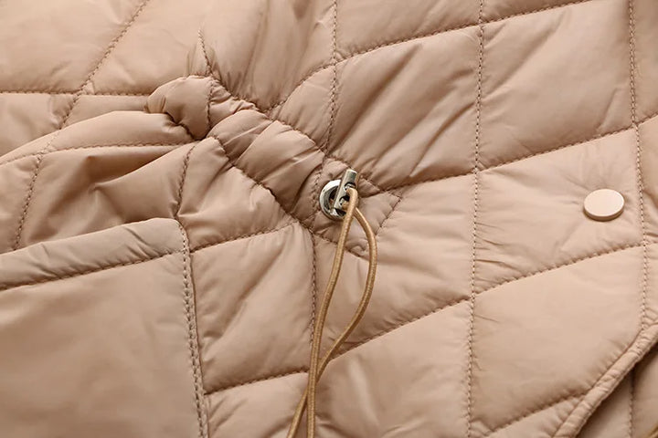 Elegant fall leaf print women's plus size jacket, quilted for warmth & style.