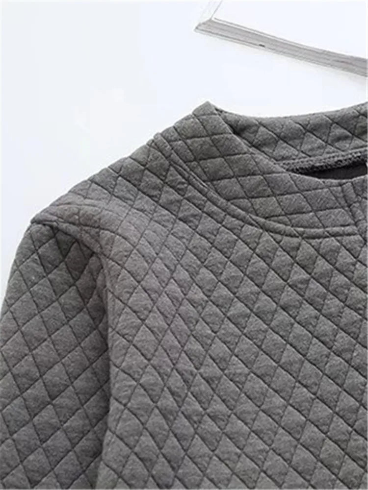 Comfortable plus-size plaid cardigan for women, ideal long sleeve outerwear for versatile wear.