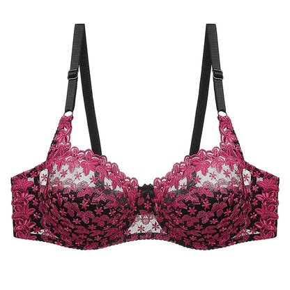 Women's plus-size push-up bra with elegant black lace detail, offering comfortable lift & support.