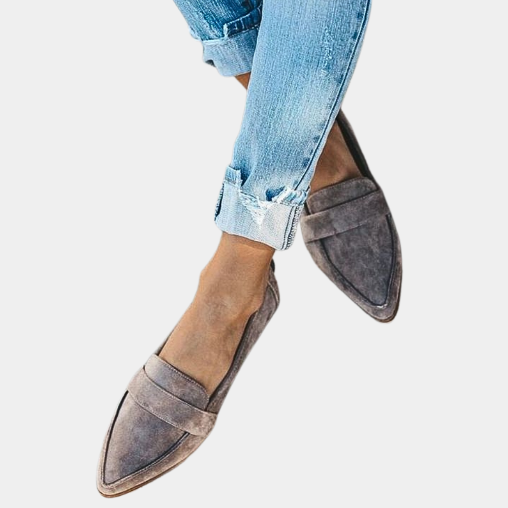 Women's pointed-toe slip-on loafers, combining effortless style & comfort for everyday wear.