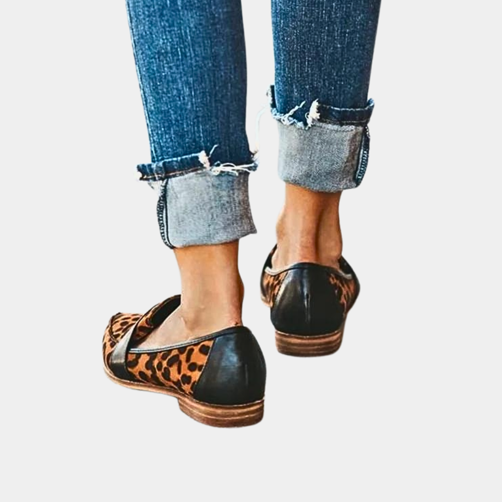 Women's Pointed-Toe Slip-On Loafers: chic, comfortable flats for effortless everyday style.