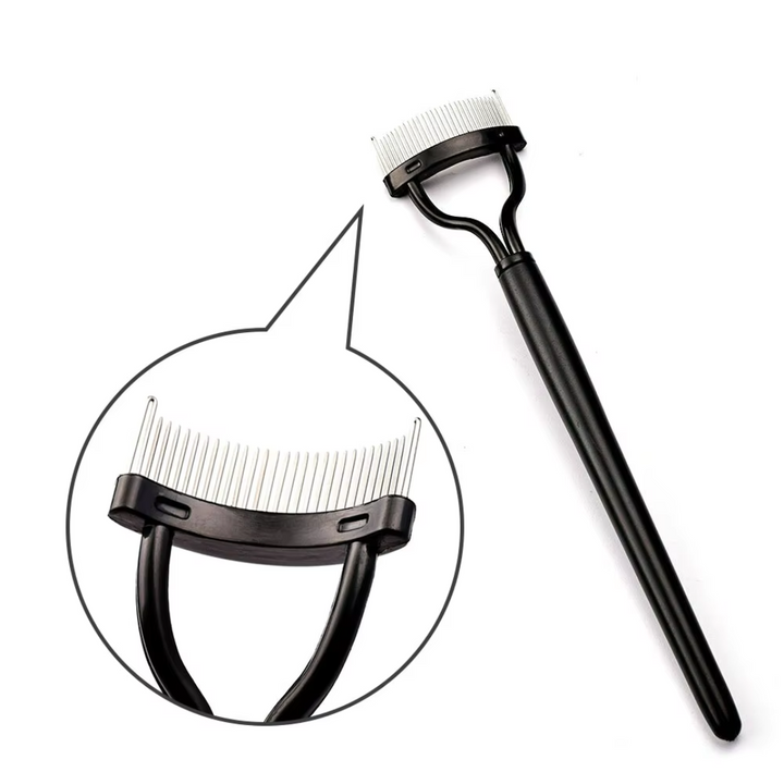Fine-tooth eyelash comb & separator for detailed, beautiful, clump-free lashes.