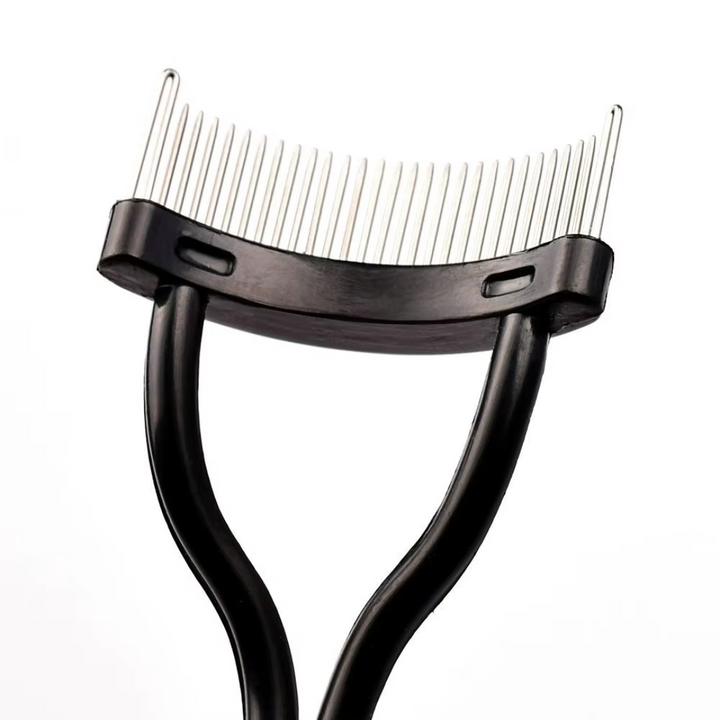 Women's beauty tool: an eyelash comb & lash separator for ultimate definition.