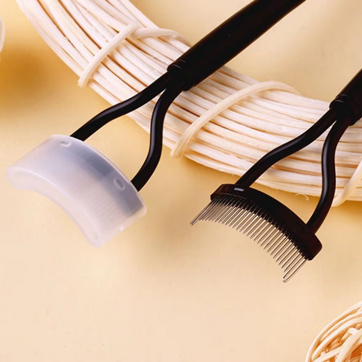 Define your lashes perfectly with this essential eye makeup accessory: an eyelash comb.