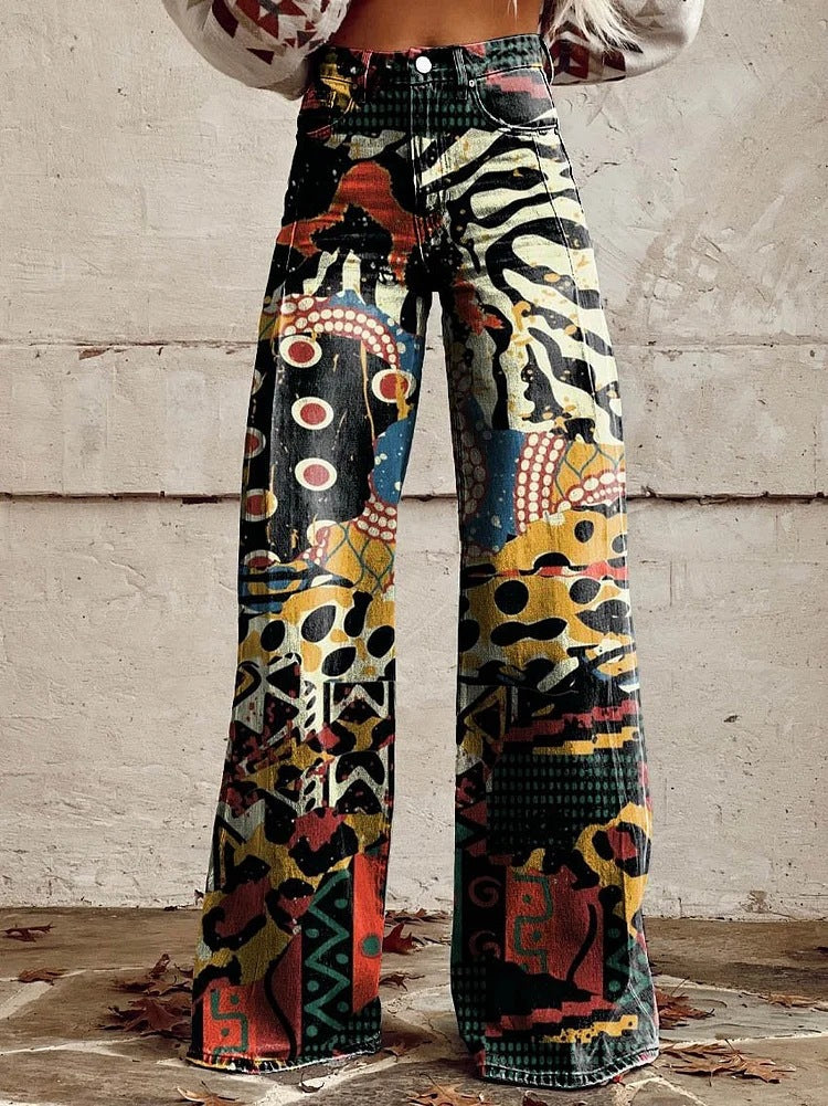 Trendy women's loose jeans, perfect for a chic and relaxed summer style.