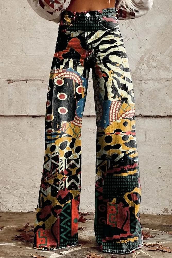 Everyday women's summer jeans with a trendy relaxed fit and breathable fabric.