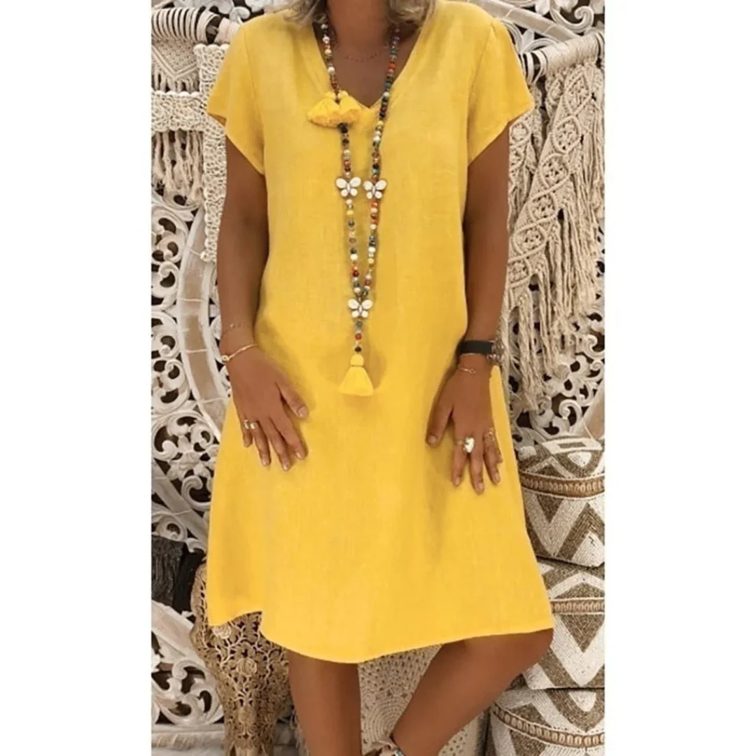 Stylish casual women's summer dress. Relaxed fit for warm weather fashion, perfect for everyday comfort. Plus sizes.