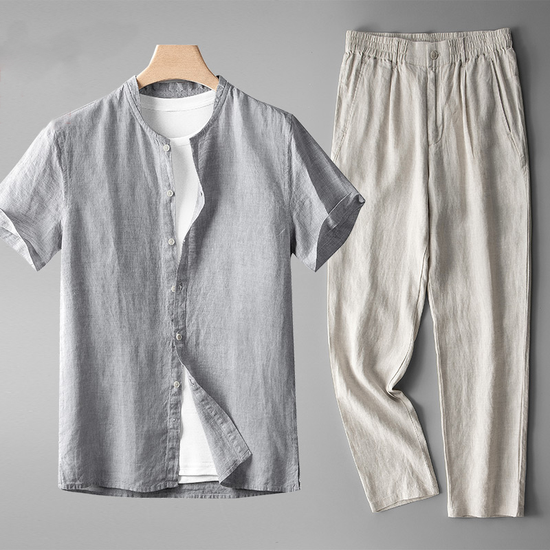 Comfortable women's two-piece linen set. Relaxed fit top & pants for breathable spring & summer lounge wear.