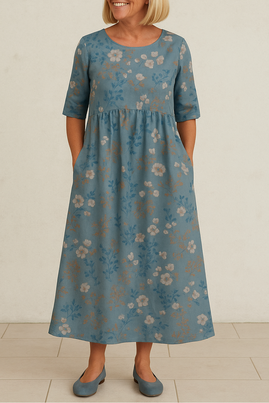 Comfortable women's midi dress with a relaxed fit and 3/4 sleeves, perfect for casual or elegant occasions.