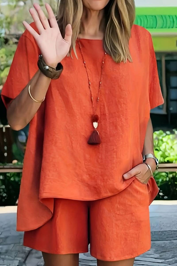 Stylish women's relaxed fit co-ord leisure set, a comfortable two-piece shorts outfit for everyday summer wear.