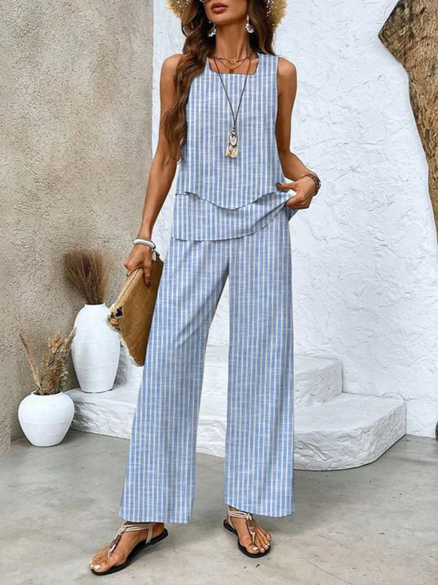 Soft, flowy women's two-piece set: relaxed wide leg pants & sleeveless top. Versatile for loungewear or vacation.