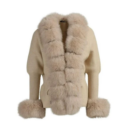 Soft plush women's cardigan, relaxed fit for ultimate cozy comfort & a fall essential.