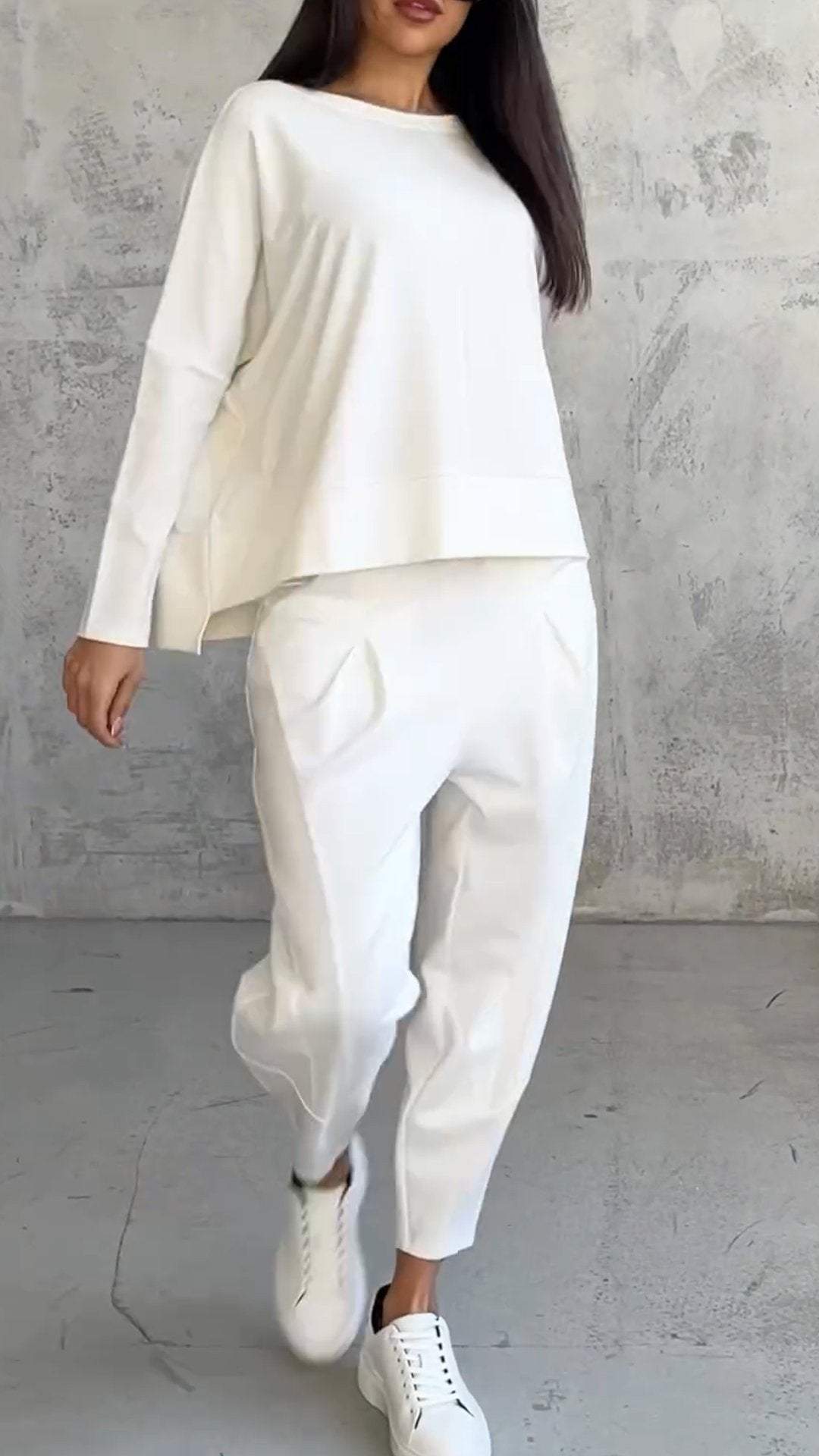 Women's round neck long sleeve two-piece set, relaxed fit for casual comfort & versatile style.