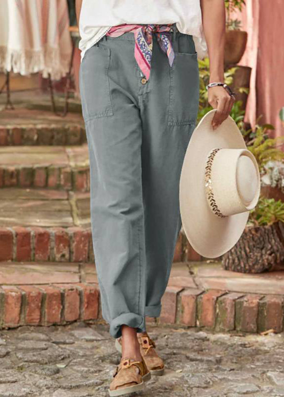 Back view: Comfortable women's wide leg pants, relaxed fit for everyday elegance.