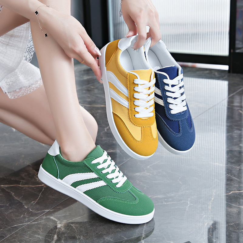 Chic women's retro 80s comfort sneakers. Vintage casual footwear combining timeless style with modern comfort.
