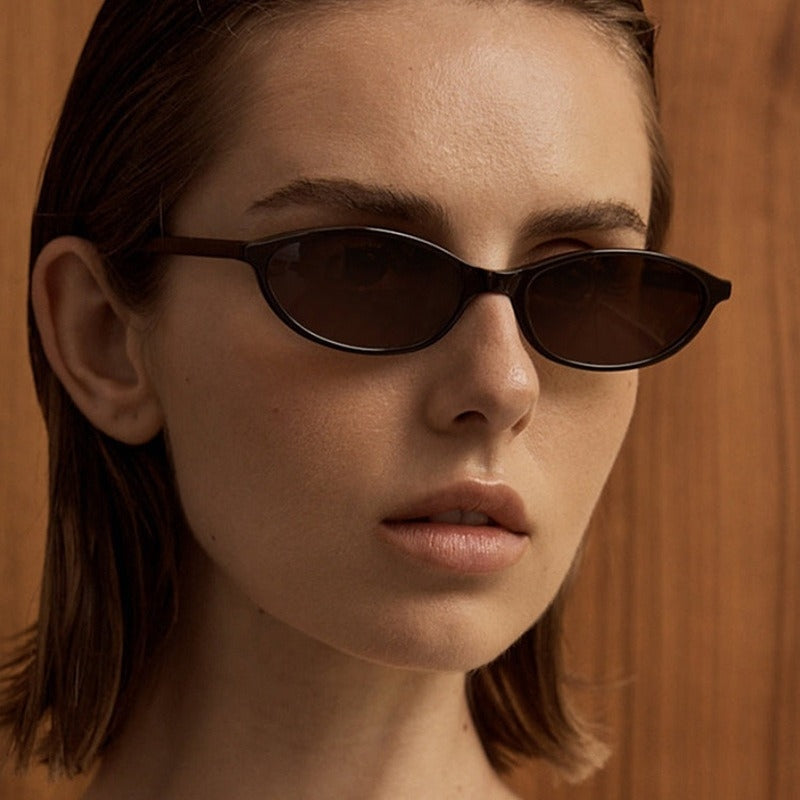Trendy women's retro 90s cat-eye sunglasses 3-pack, essential fashion.