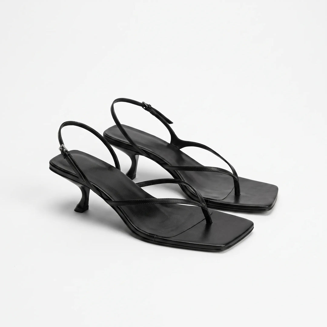 Elegant women's retro square toe kitten heel sandals, perfect for any stylish summer outfit.