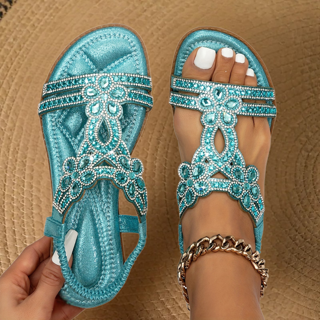 Women's rhinestone flat summer sandals, embellished with sparkling gems, perfect for beach & casual wear.