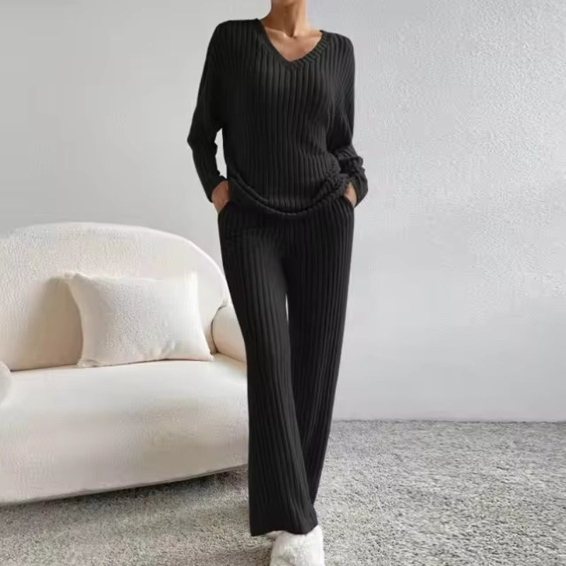 Versatile women's ribbed V-neck lounge set, a comfortable two-piece for everyday casual wear.