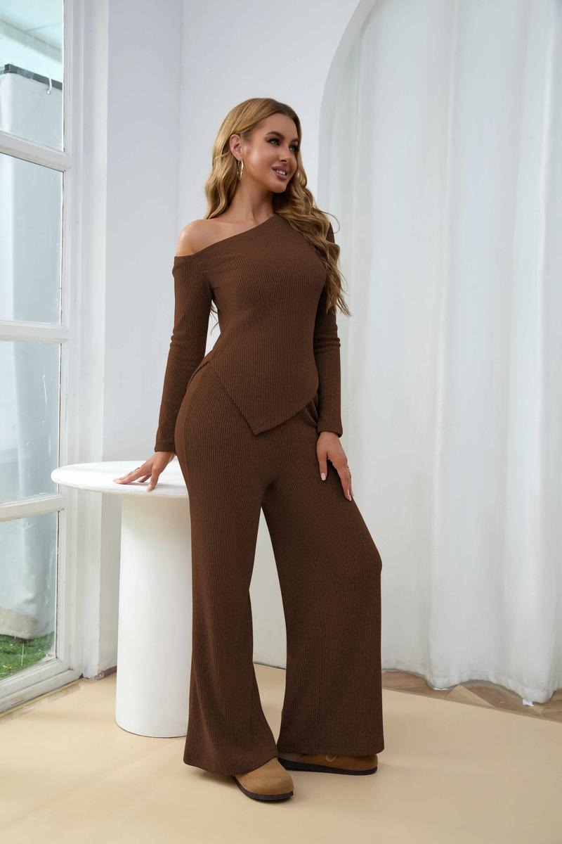 Elegant women's ribbed one-shoulder two-piece set, perfect for comfort, casual wear, and modern fashion style.