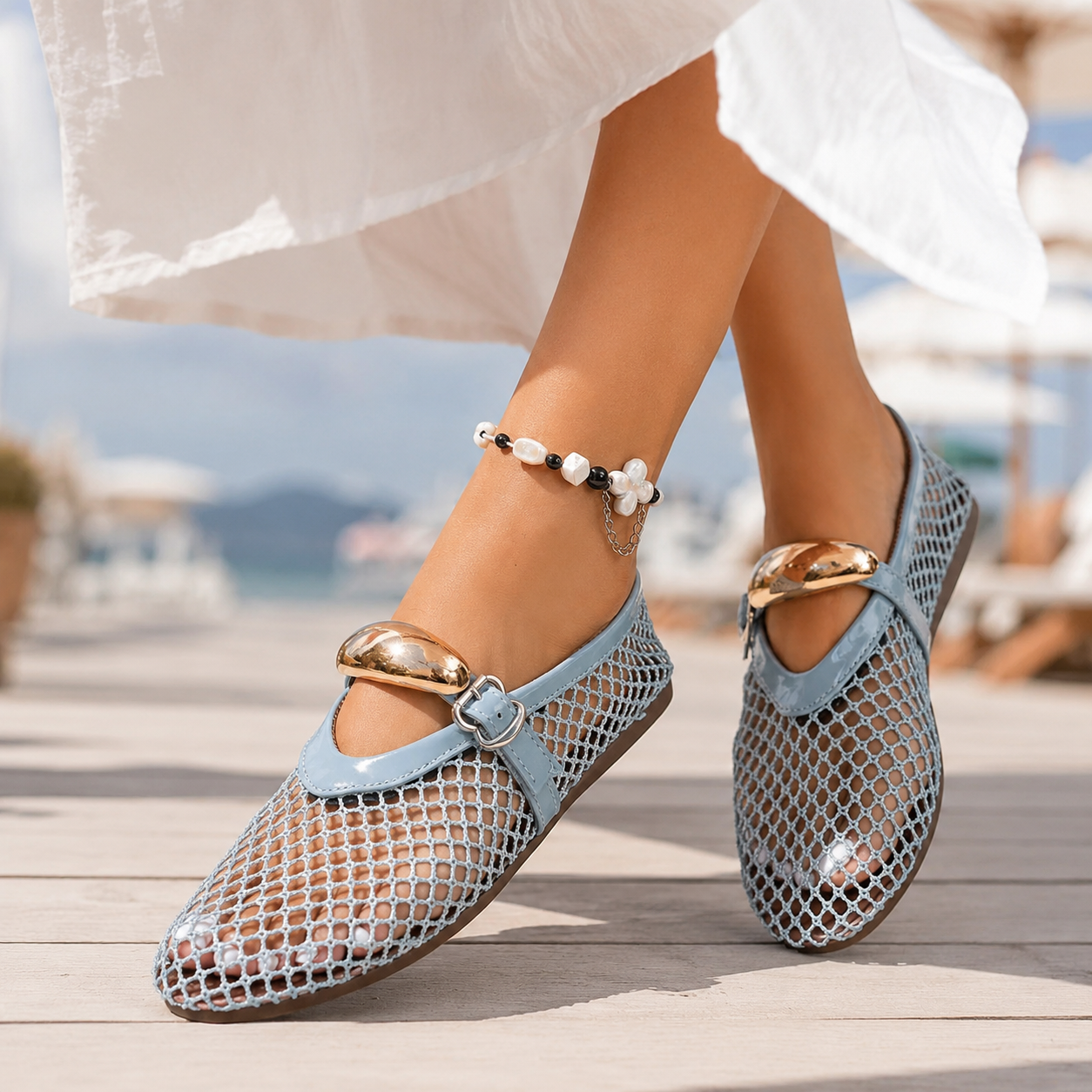 Casual women's Rosavelle slip-on flats, lightweight mesh for ultimate comfort.