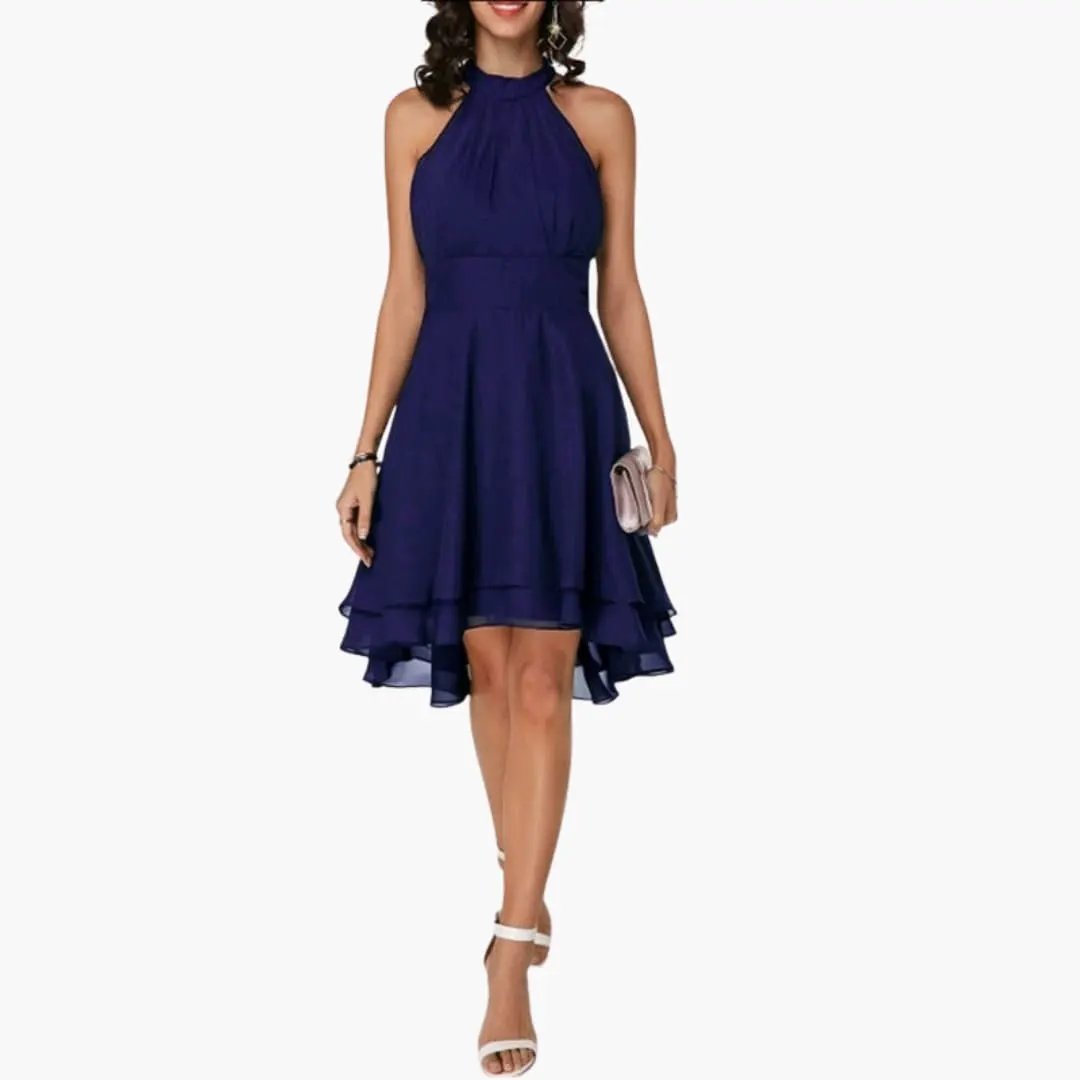 Versatile women's dress: round neck, sleeveless, with charming ruffle details. Knee-length, great for summer casual looks.