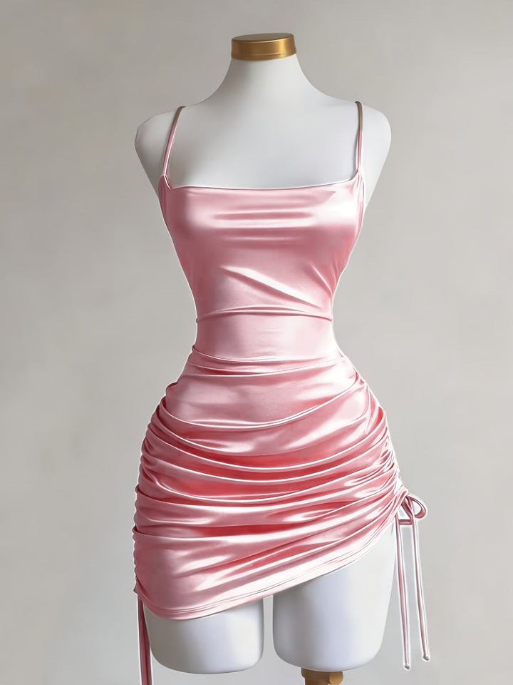 Chic women's party dress, ruched mini design, square neck, ideal for evenings.
