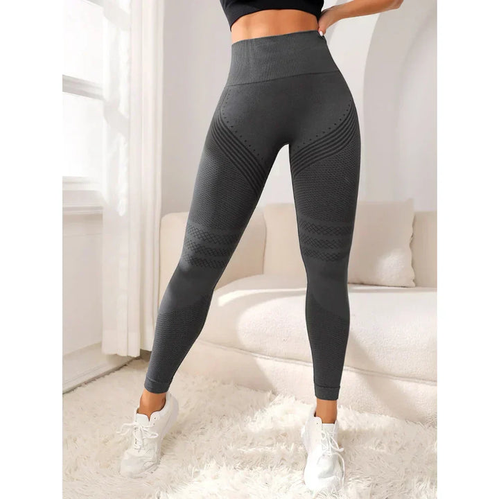 Yoga-ready women's seamless leggings, comfortable & booty-lifting. Essential fitness apparel.