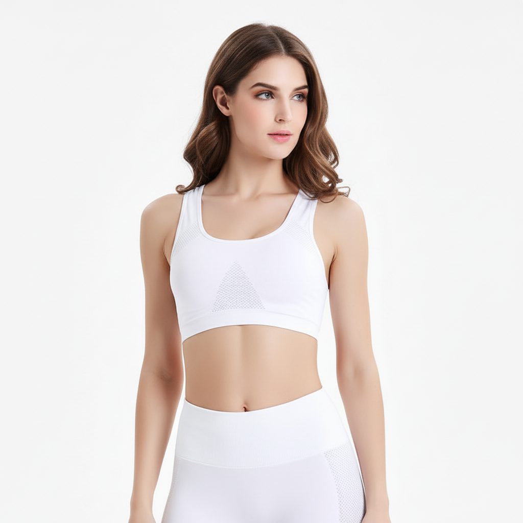 Comfortable women's padded seamless fitness bra, perfect for yoga, running, and active gym sessions.