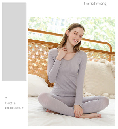 Comfortable women's thermal loungewear set with a shaping fit.