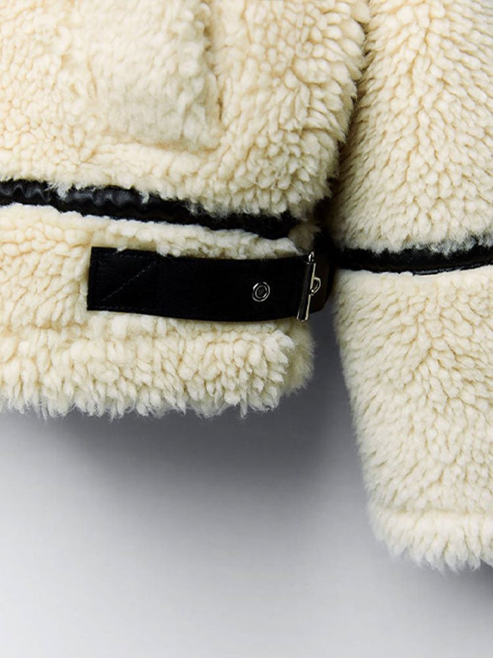 Elegant Sisica aviator jacket for women, designed with cozy lining for cold weather outerwear.