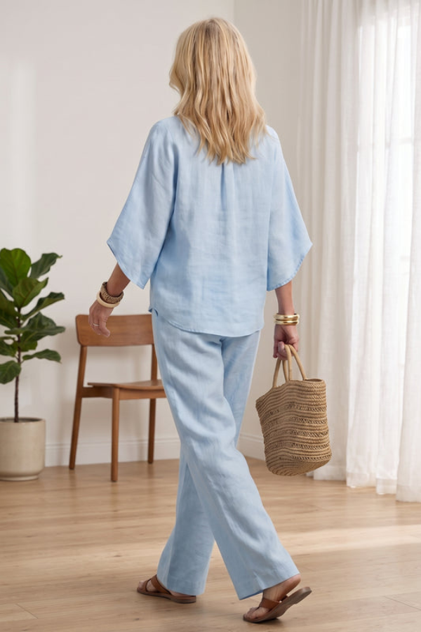 Navy women's two-piece casual set, comfortable matching outfit for everyday wear or loungewear.