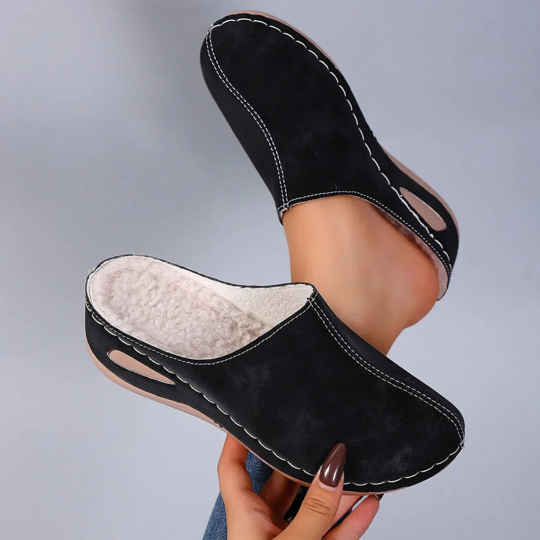 Cushioned women's slip-on clogs. Lightweight comfort shoes designed for all-day wear & effortless casual style.