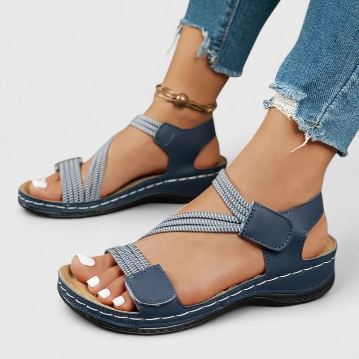 Perfect women's summer sandals with arch support, ideal for daily wear & foot comfort.