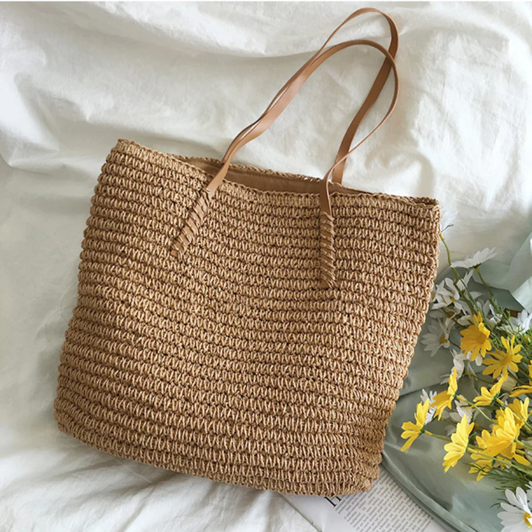 Durable TerraWoven women's handbag. Ideal everyday bag with sturdy shoulder strap for long-lasting style.