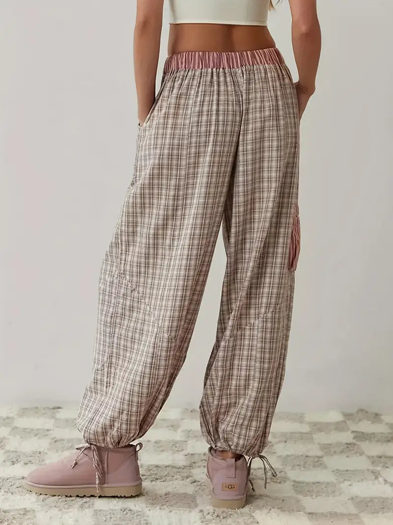 Women's relaxed fit striped plaid lounge set. Two-piece comfort pajamas for spring/summer homewear.