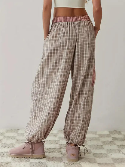Women's relaxed fit striped plaid lounge set. Two-piece comfort pajamas for spring/summer homewear.