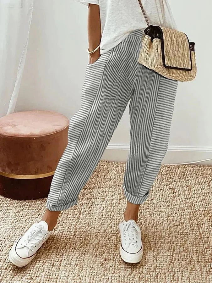 Lightweight & soft women's striped relaxed trousers, offering ultimate comfort for casual chic. Fashion pants.