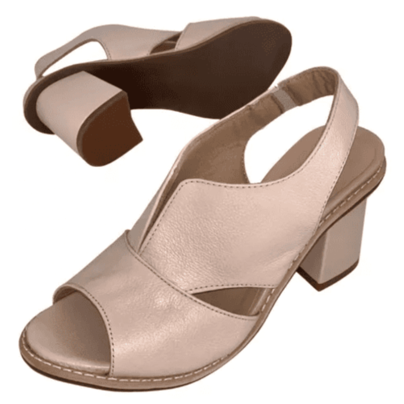 Versatile women's comfort sandals with stylish block heel, ideal for any occasion.
