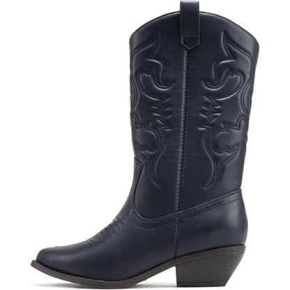 Chic Gracia women's western cowboy boots. Knee-high, pointed toe, pull-on for stylish wear.