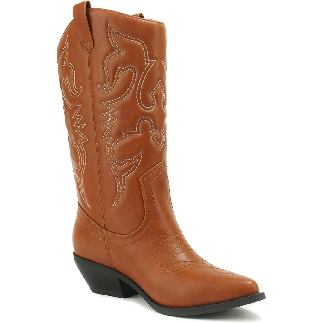 Chic Gracia women's pointed toe cowboy boots for versatile all-season western style.