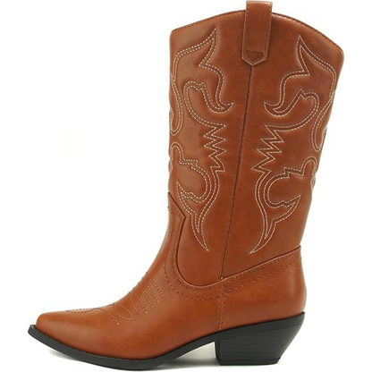 Elegant Gracia women's pointed toe cowboy boots. Versatile western style for fall & winter.