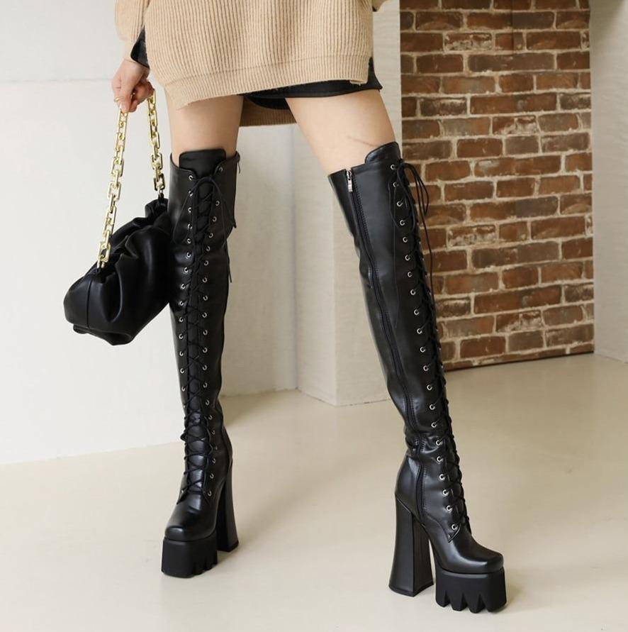 Comfortable waterproof platform knee-high boots, perfect for versatile women's fashion.