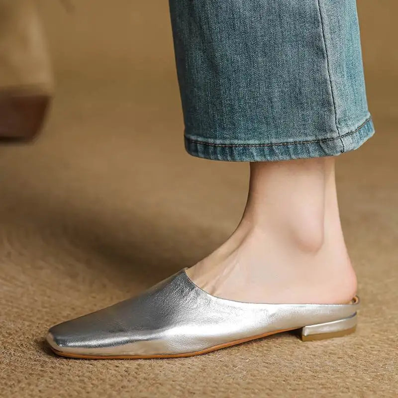 Comfortable and elegant square-toe slip-on mules for women, perfect for various occasions.